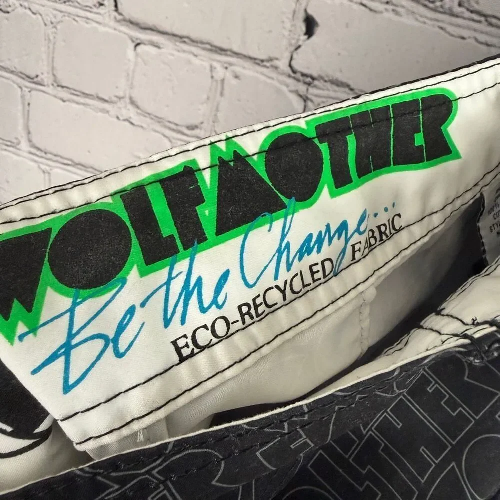 Billabong X Wolfmother Limited Edition Y2K Boardshorts Size 33 RARE